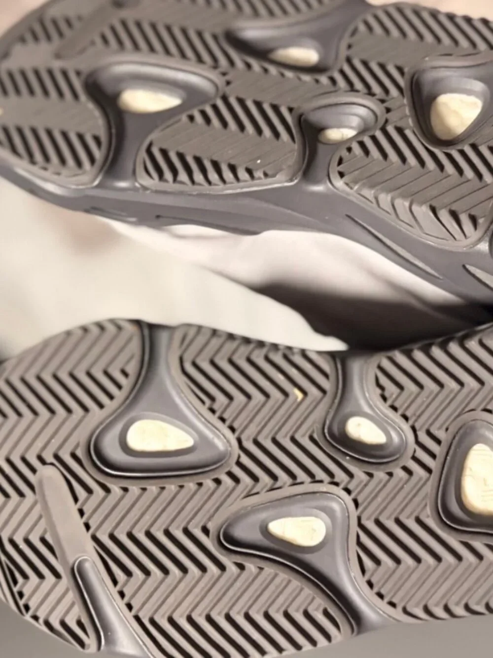 Yeezy 700 MNVN Metallic Sneakers Women’s 9